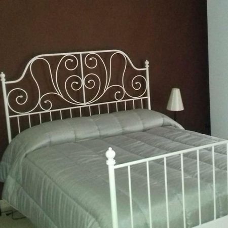 살레르노 Casa Family & Friends B&B 외부 사진