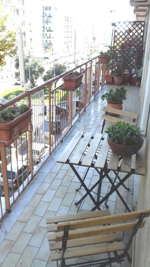 살레르노 Casa Family & Friends B&B 외부 사진
